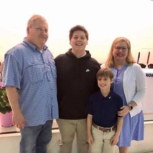 Meet your Posher, Nickelle